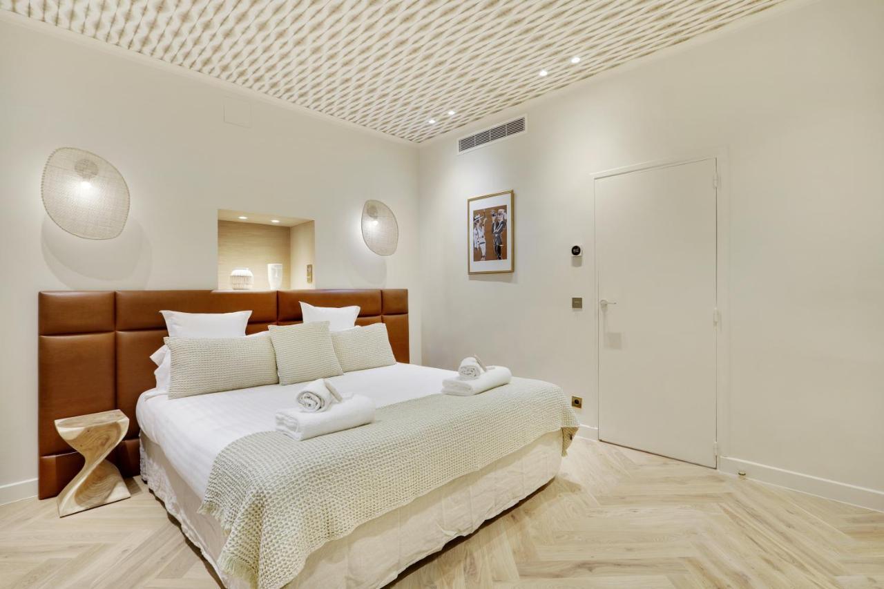 Pick A Flat's In Saint Germain Des Pres - Rue Du Cherche Midi Apartment *